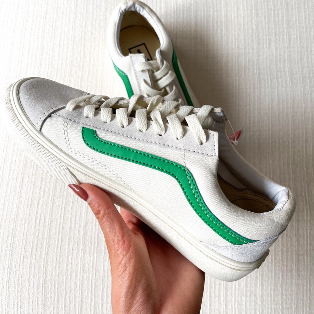 Vans Sneakers